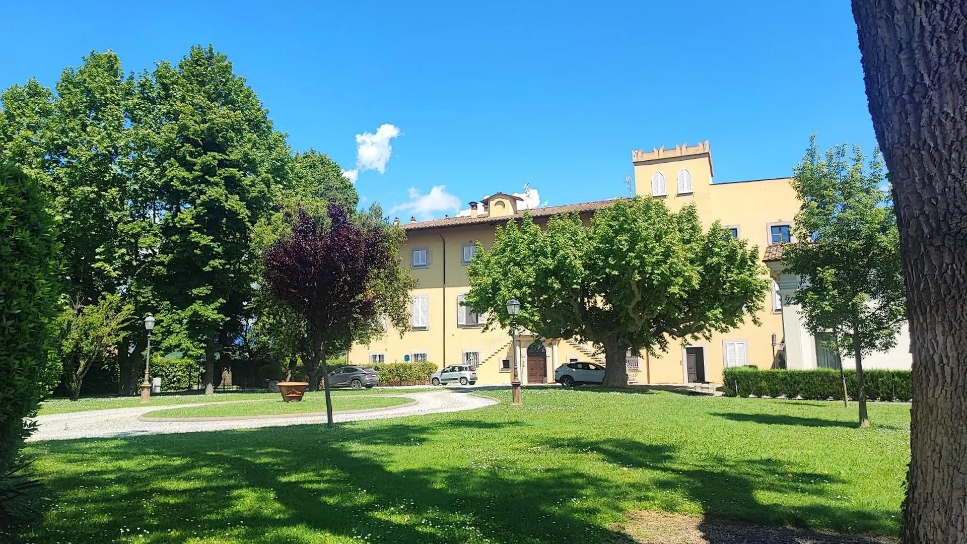 Appartamento In Villa Aulla Pontedera